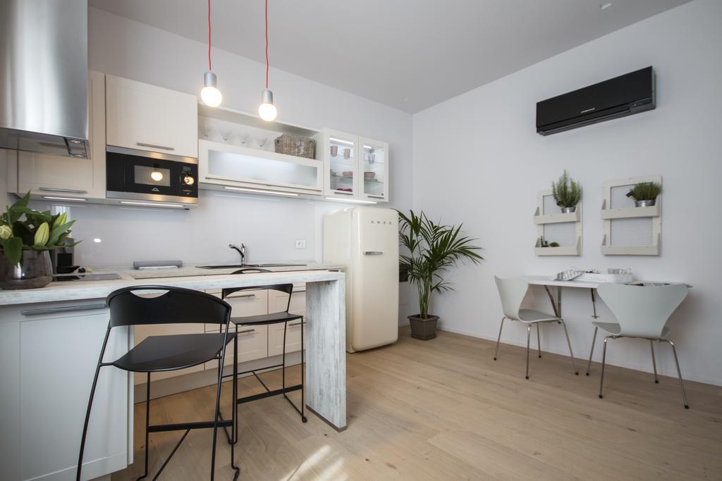 Cavour 51 Leilighet Lecco Eksteriør bilde